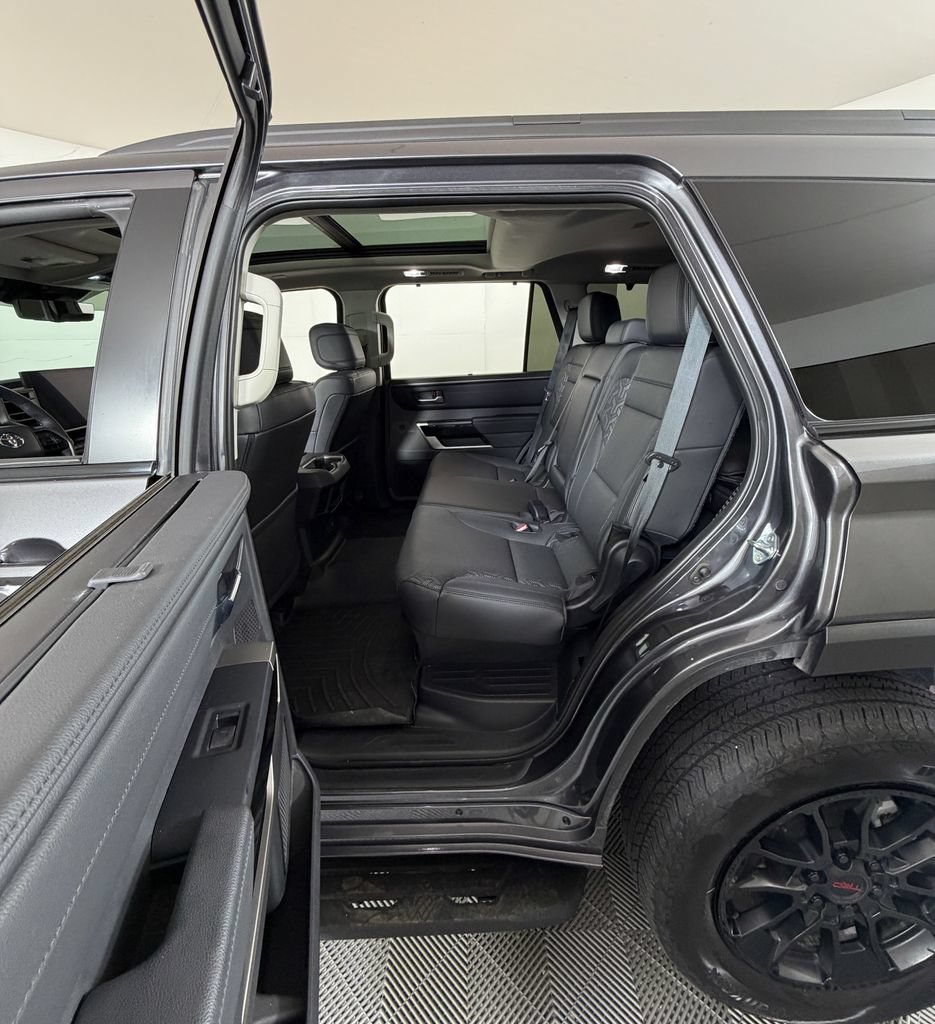 Used 2024 Toyota Sequoia Limited w/ TRD Off-Road Package AWD/4WD image 9