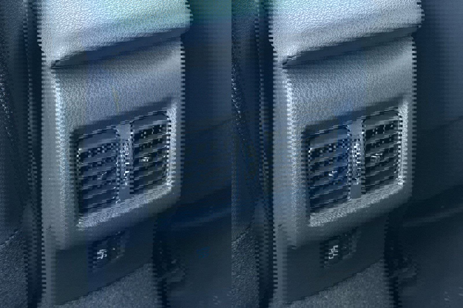 New 2026 Toyota Camry Hybrid image 14