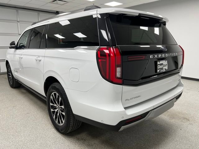 Used 2025 Ford Expedition Max Platinum AWD/4WD image 9