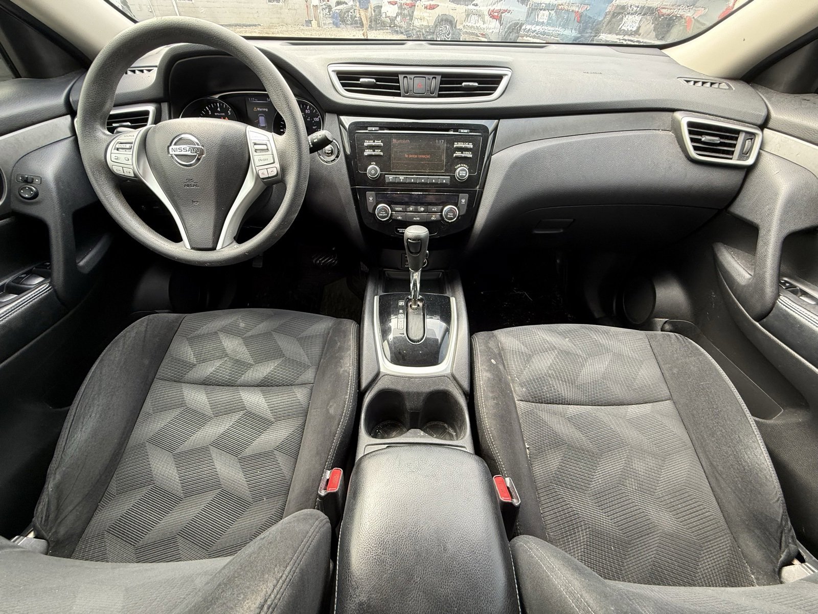 Used 2014 Nissan Rogue SV image 14