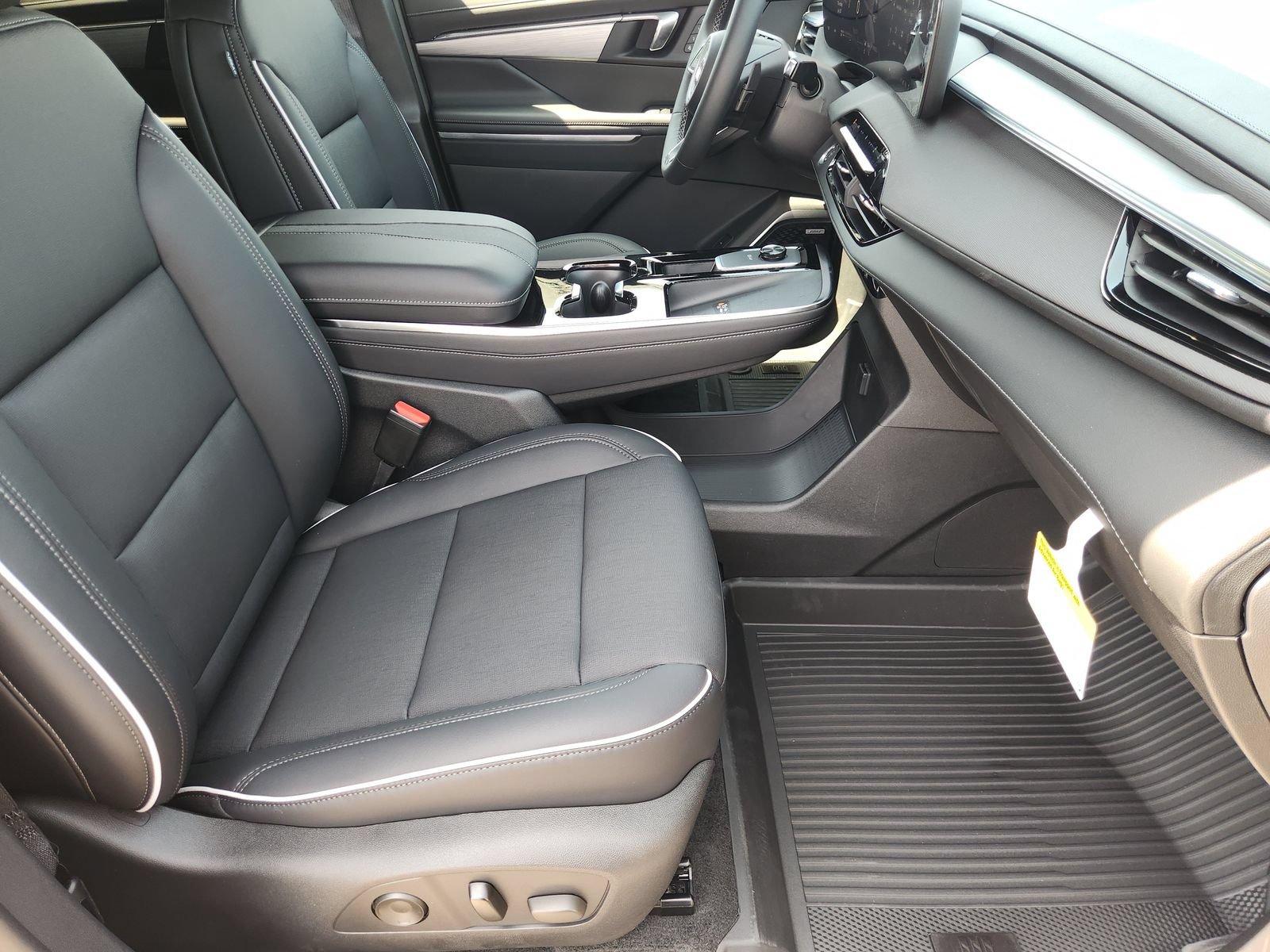New 2026 Buick Enclave Preferred w/ Power Package FWD image 17