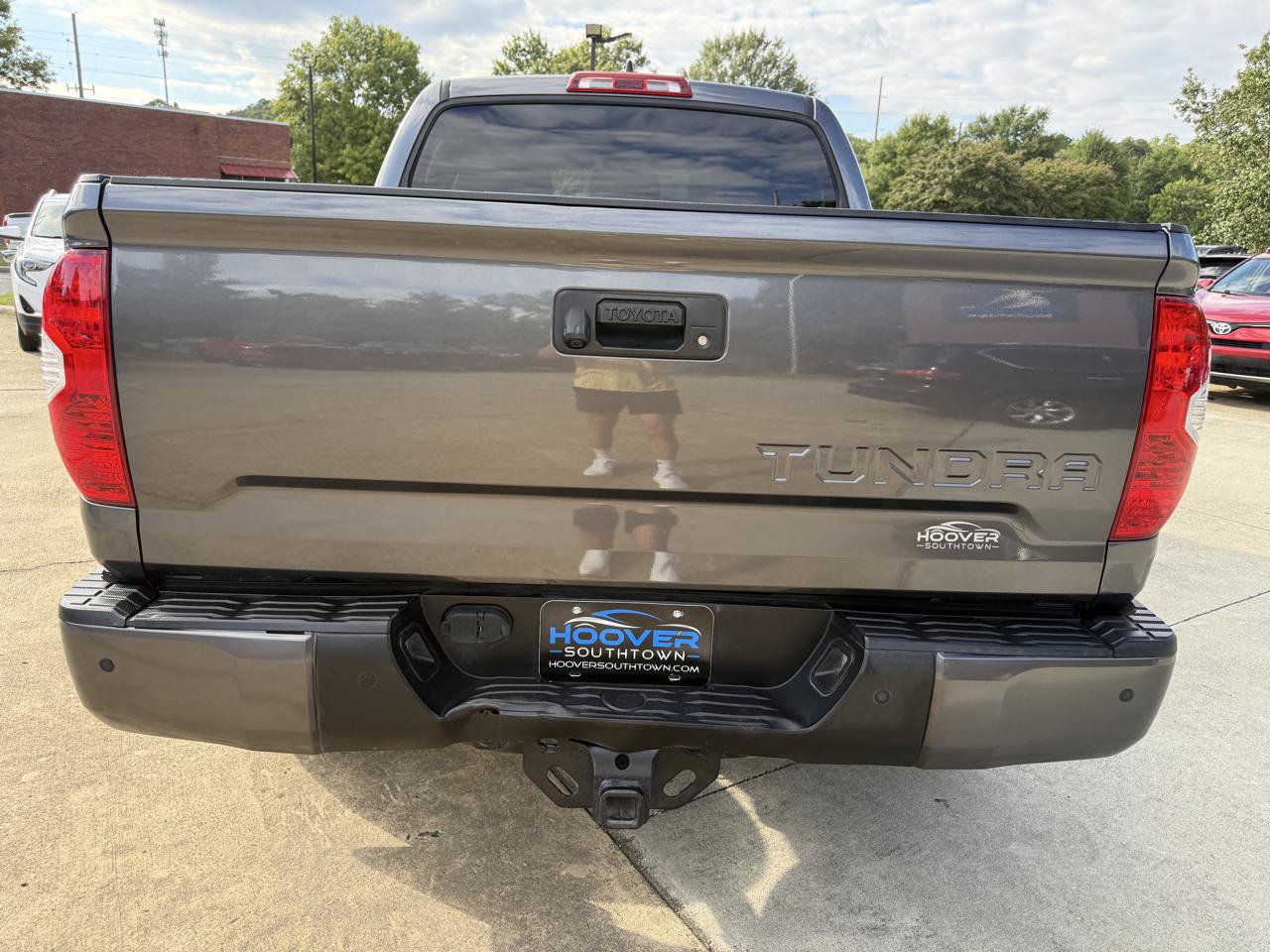 Used 2021 Toyota Tundra SR5 RWD image 4