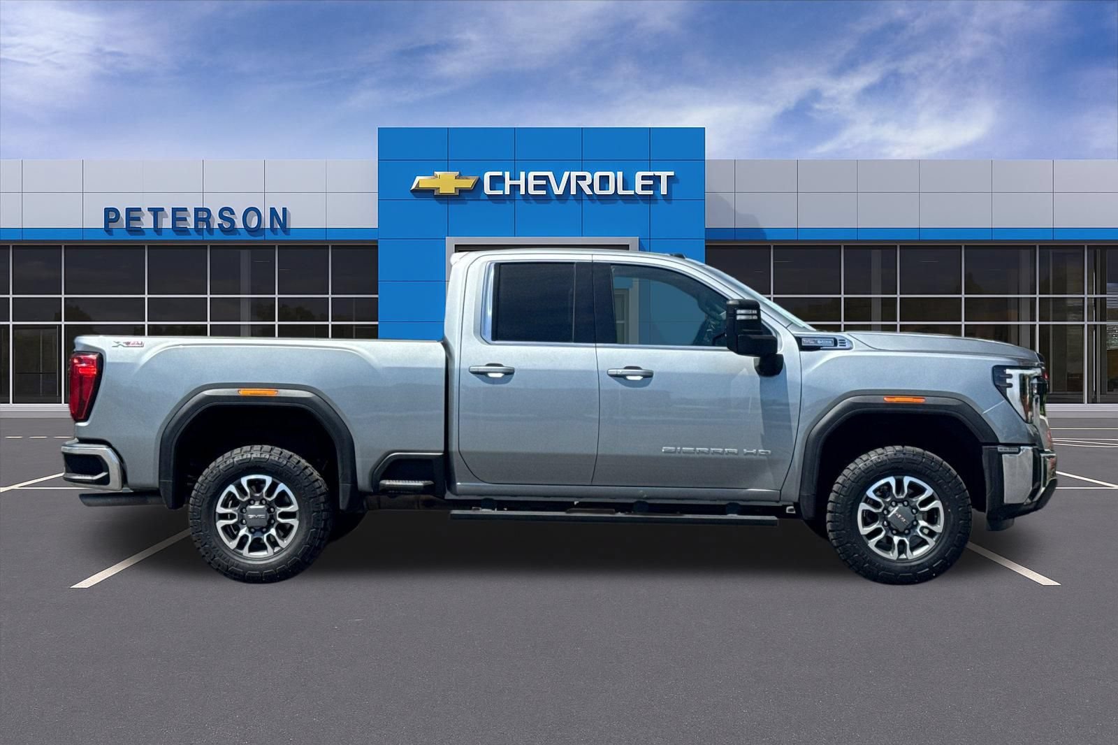 Certified 2024 GMC Sierra 2500 SLE AWD/4WD image 3