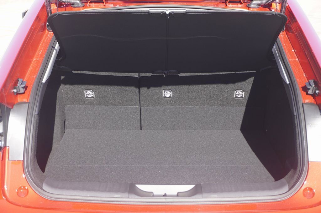 New 2026 Toyota Prius Plug-In Hybrid image 5