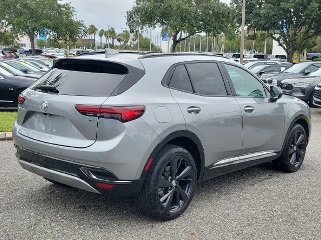 Used 2023 Buick Envision Essence w/ Sport Touring Package AWD/4WD image 4