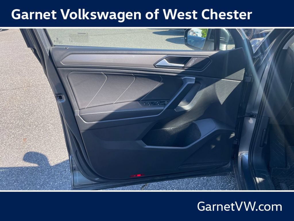 Certified 2023 Volkswagen Tiguan SE FWD image 10