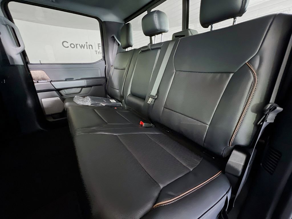 New 2025 Ford F250 Lariat w/ Lariat Ultimate Package image 29