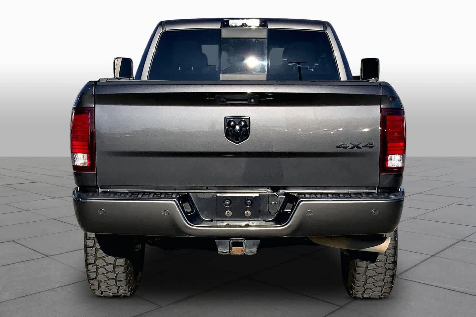 Used 2018 RAM 2500 Laramie w/ Sport Appearance Group AWD/4WD image 5