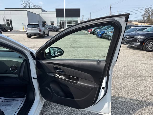 Used 2014 Chevrolet Cruze LT FWD image 11