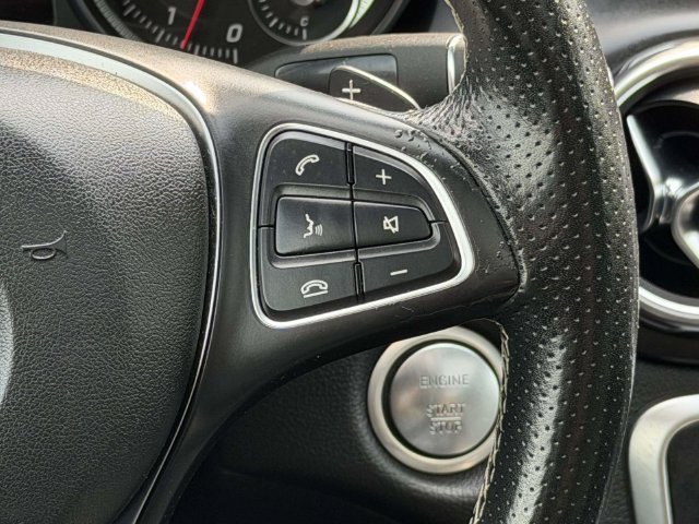 Used 2018 Mercedes-Benz GLA 250 4MATIC w/ Premium Package image 23