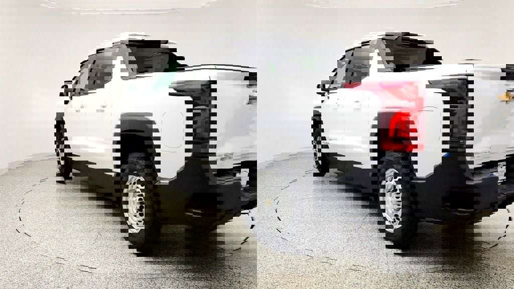 Used 2024 Chevrolet Silverado EV W/T AWD/4WD image 7