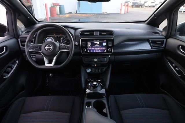 Certified 2024 Nissan Leaf SV Plus image 21
