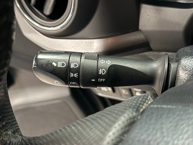 Used 2020 Toyota Tacoma TRD Sport w/ Technology Package AWD/4WD image 22