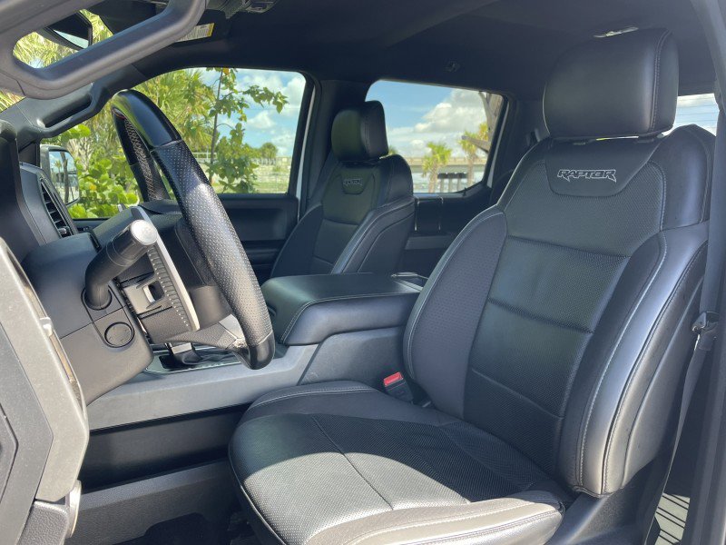 Used 2019 Ford F150 Raptor w/ Equipment Group 802A Luxury image 2