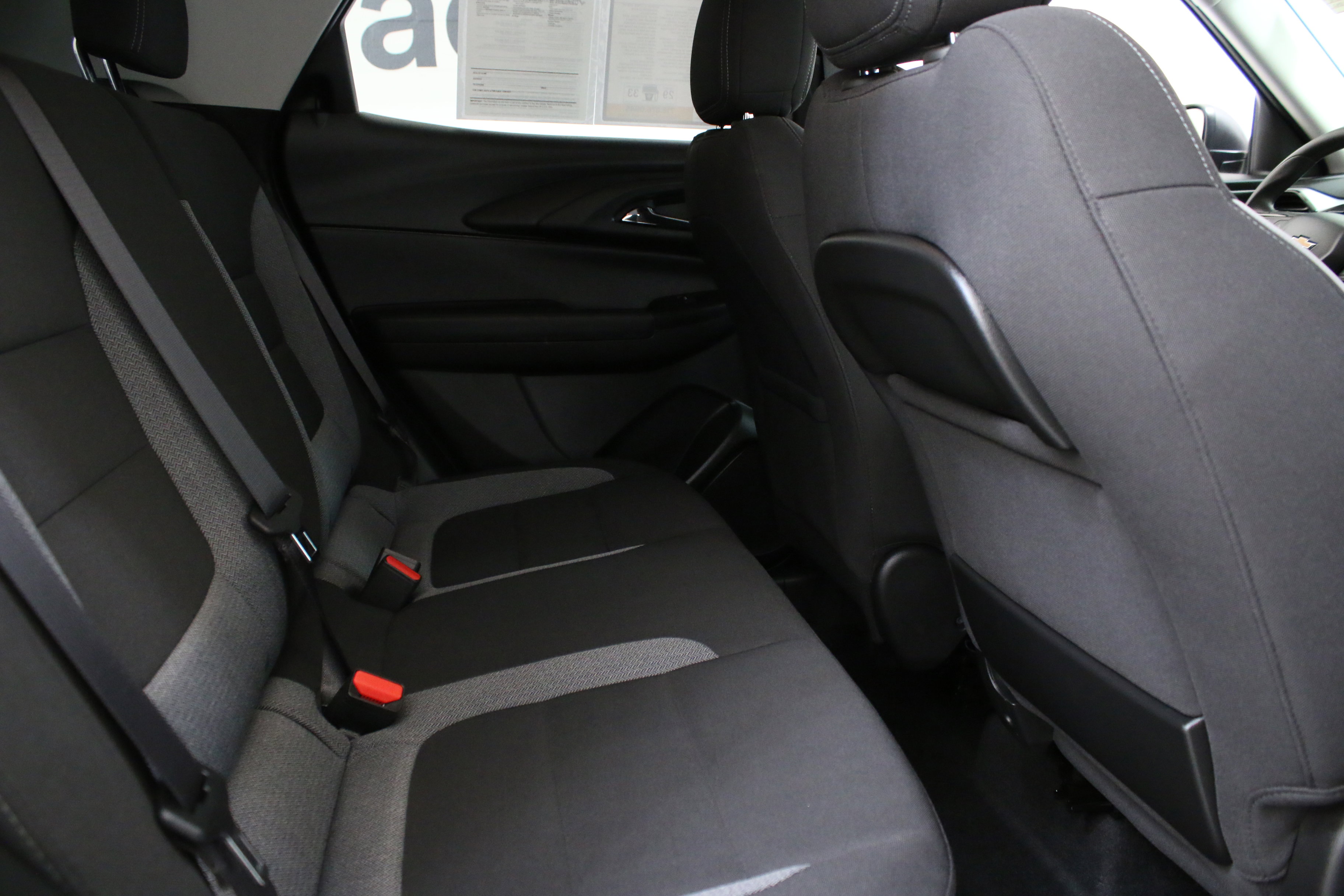 Used 2024 Chevrolet TrailBlazer LS w/ LS Convenience Package FWD image 27