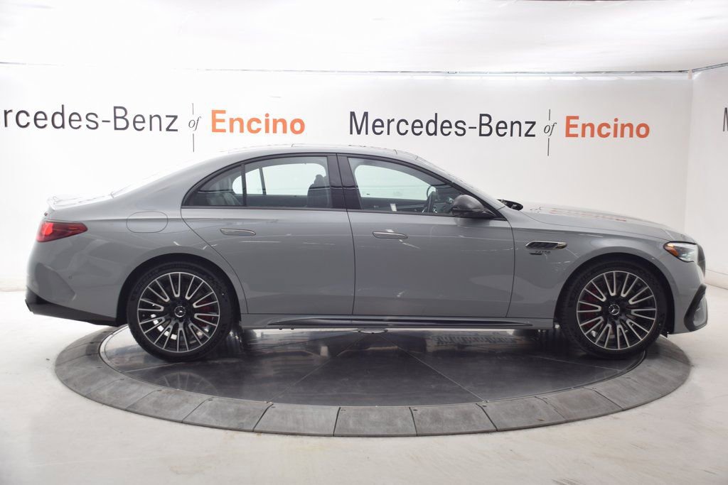 New 2026 Mercedes-Benz E 53 AMG e 4MATIC Sedan image 7