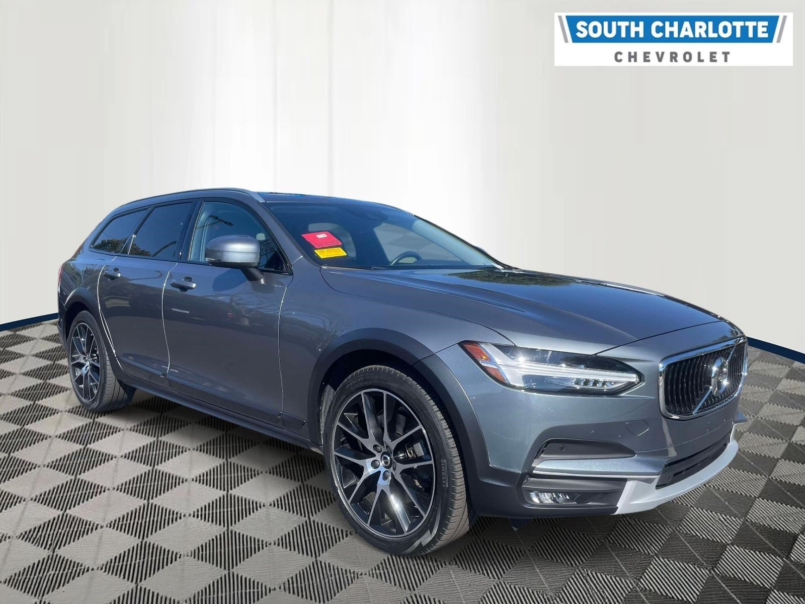 Used 2020 Volvo V90 T6 Cross Country w/ Protection Package Premier AWD/4WD image 3
