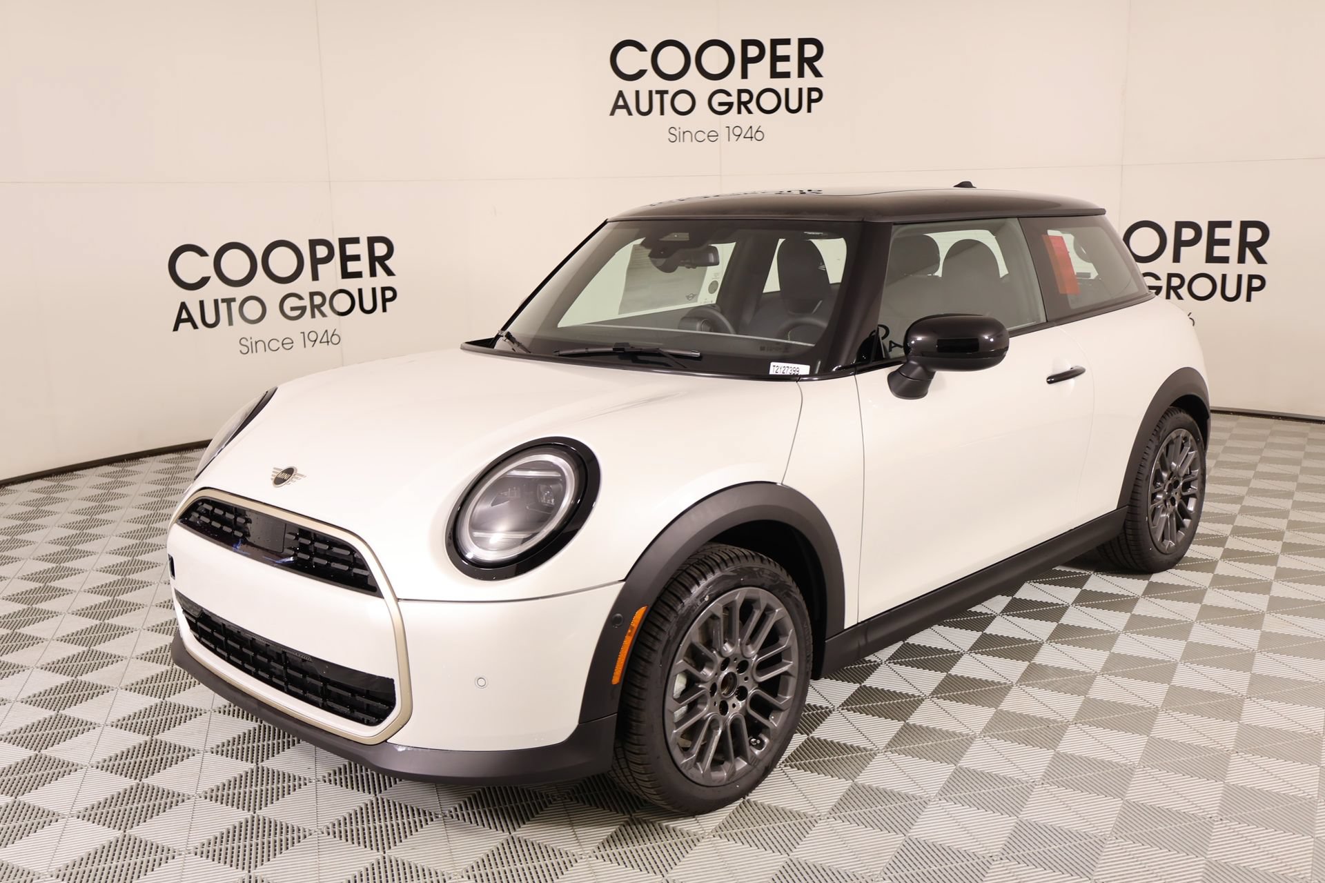 New 2026 MINI Cooper 2-Door Hardtop FWD image 6