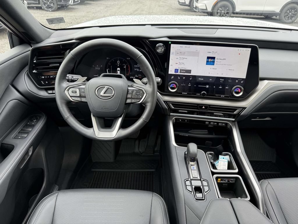Used 2026 Lexus TX 350 AWD w/ Technology Package image 8