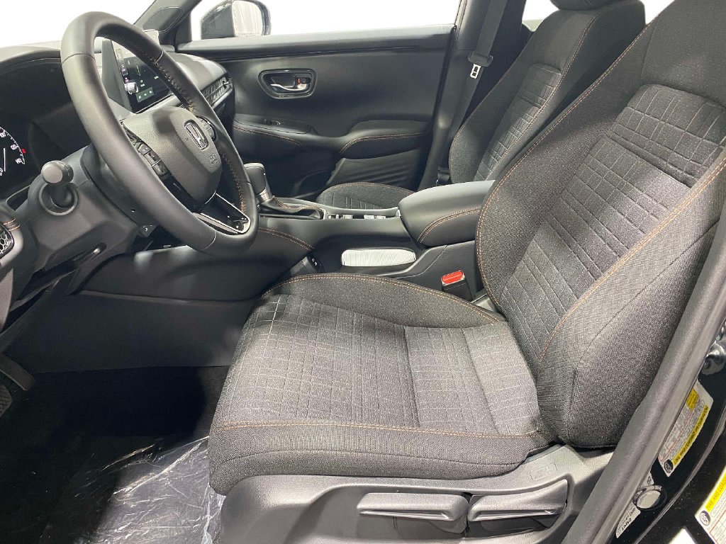 New 2026 Honda HR-V Sport image 14