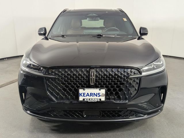 Used 2025 Lincoln Aviator Reserve w/ Equipment Group 201A image 3