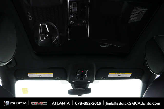Used 2025 Audi Q8 Premium Plus AWD/4WD image 21