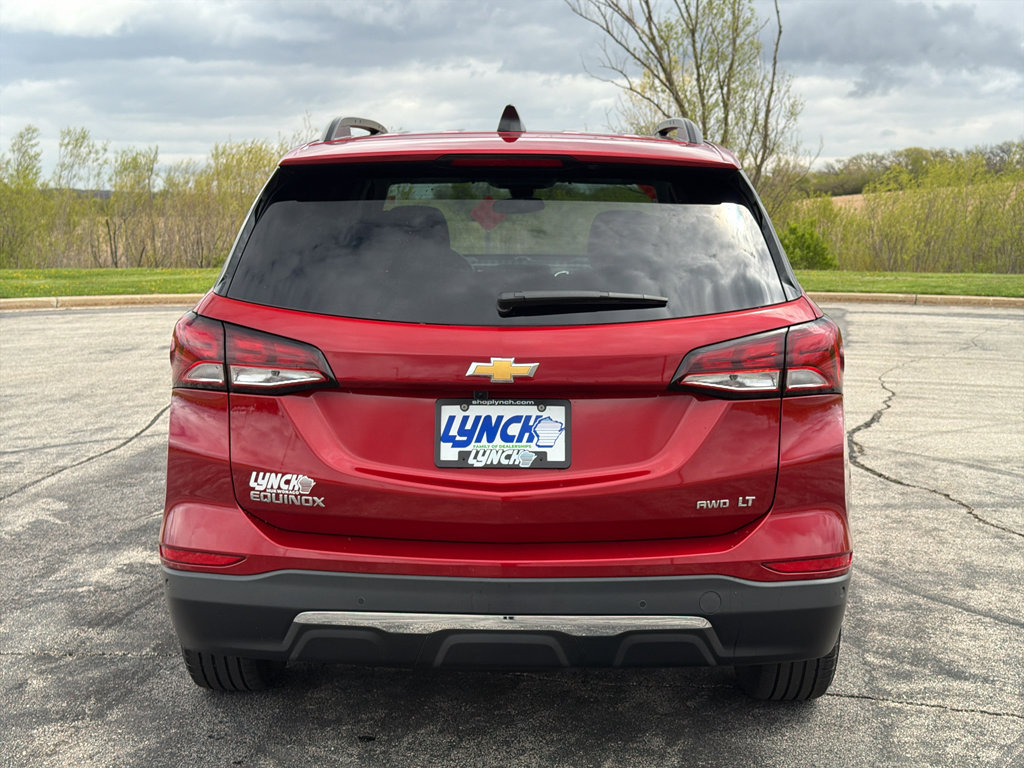 Used 2023 Chevrolet Equinox LT AWD/4WD image 3