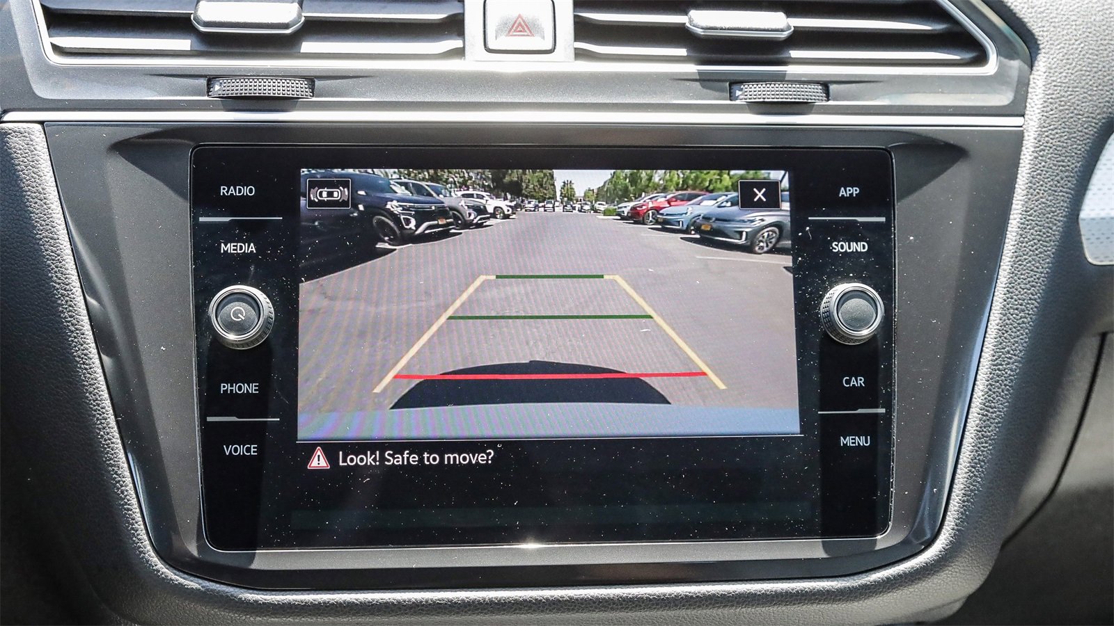 Certified 2024 Volkswagen Tiguan S image 23