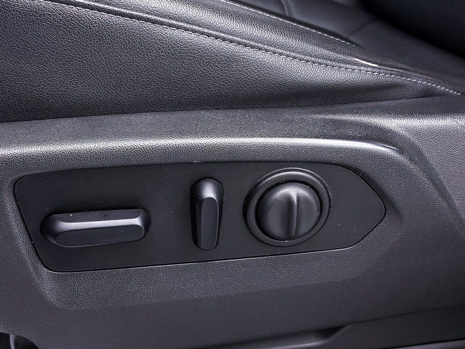 Used 2021 GMC Sierra 1500 SLT w/ SLT Premium Plus Package image 20