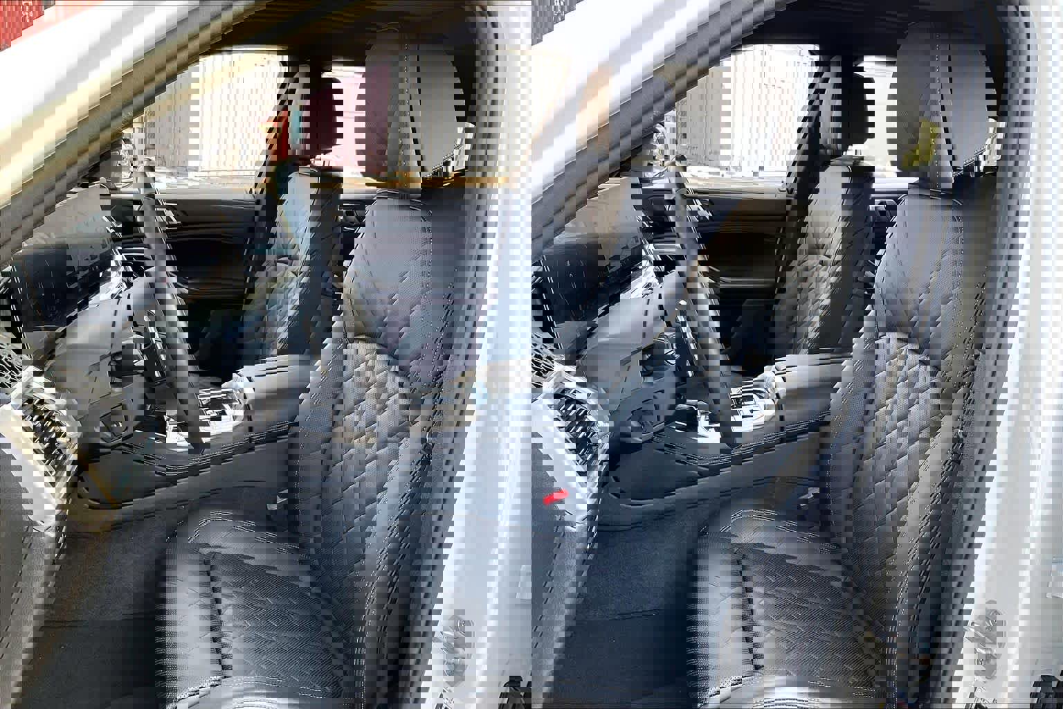 Certified 2024 BMW X6 xDrive40i w/ Premium Package image 8