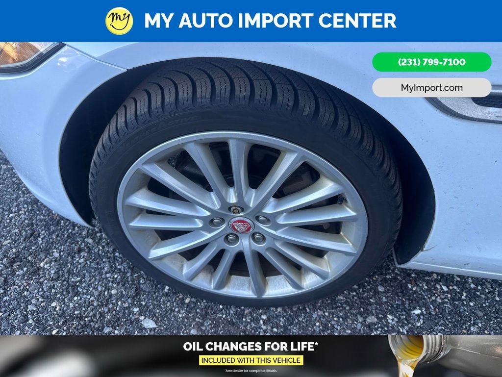 Used 2017 Jaguar XE First Edition AWD/4WD image 6