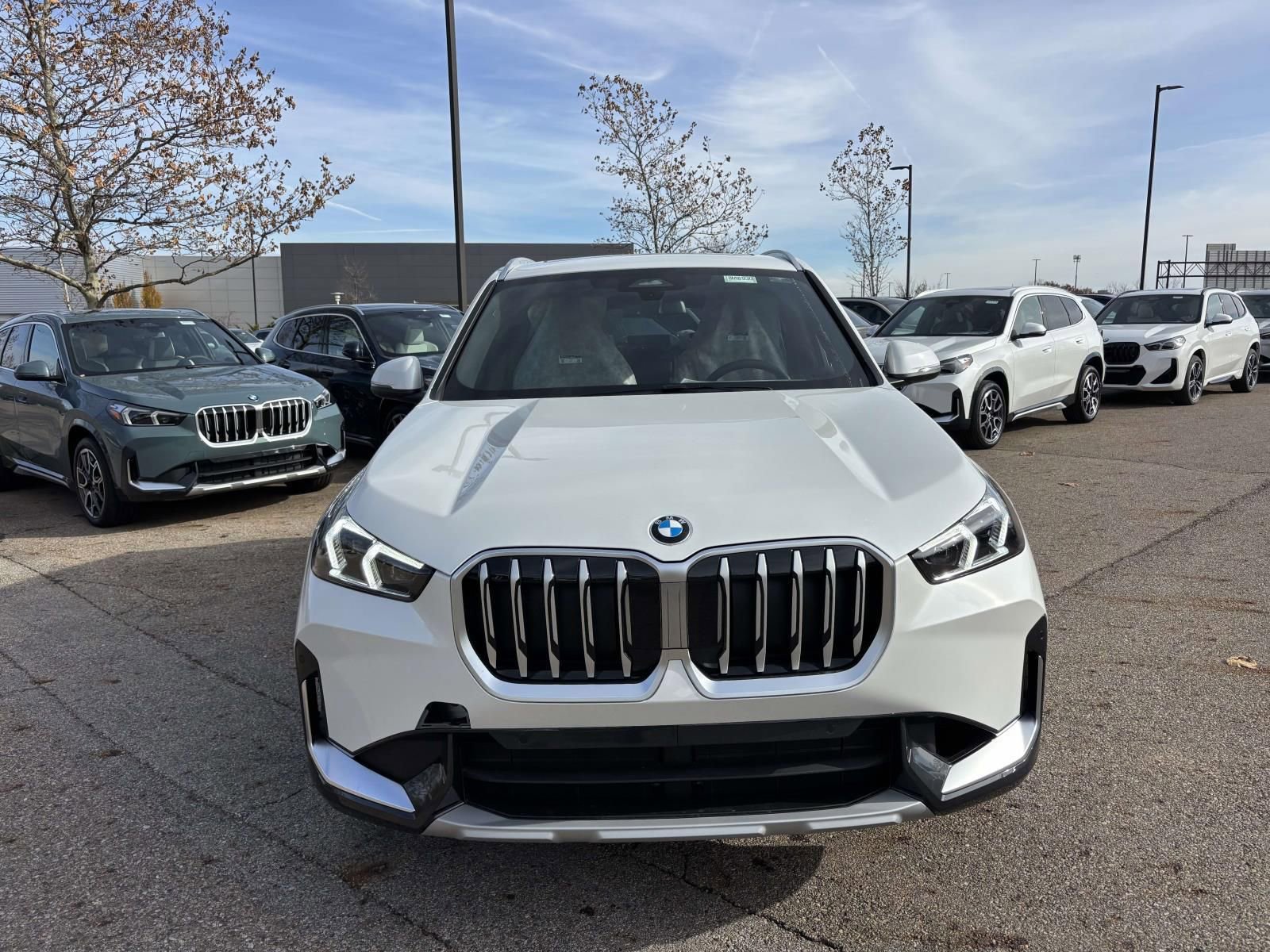New 2026 BMW X1 xDrive28i w/ Convenience Package image 2