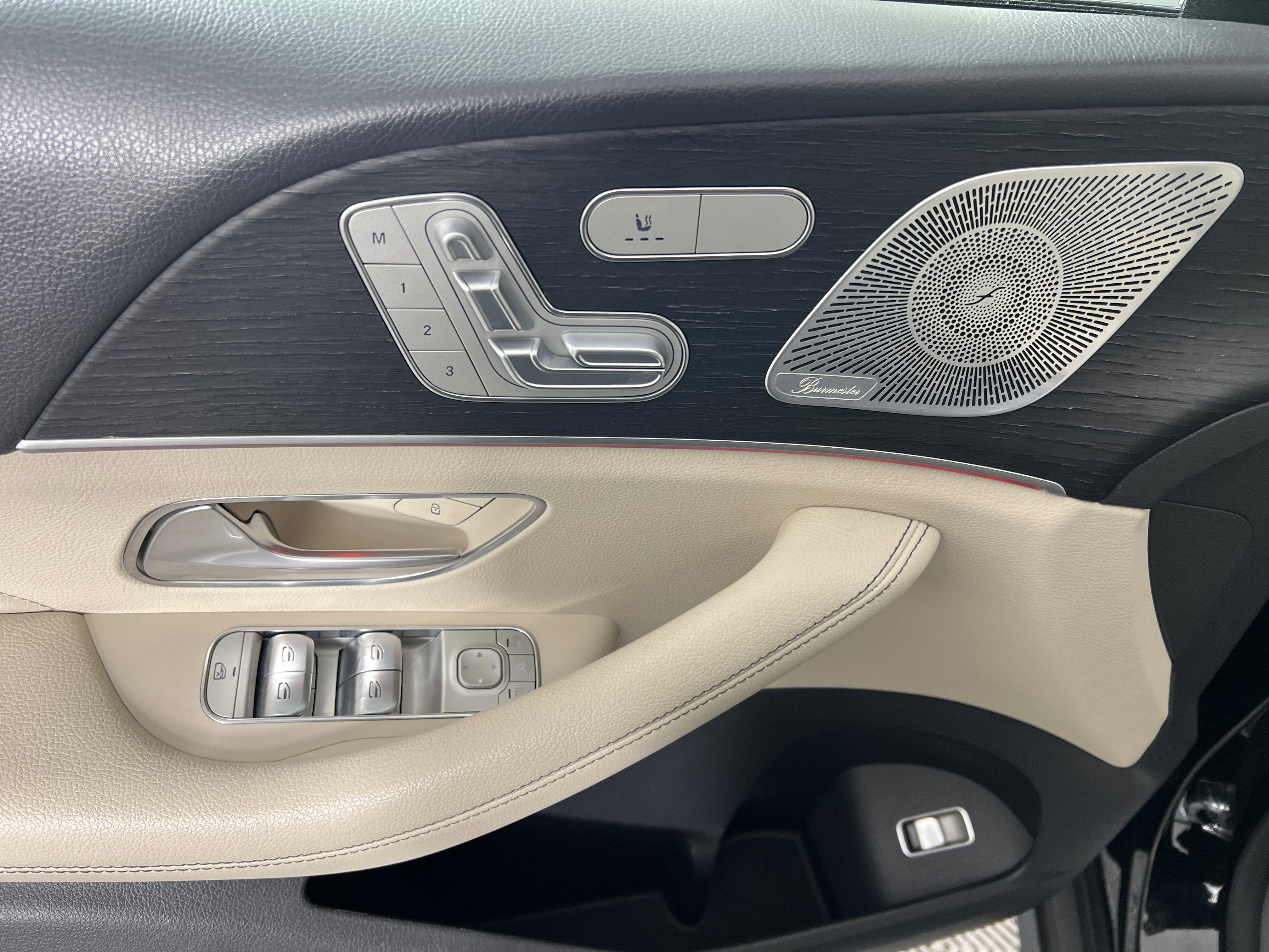 Certified 2020 Mercedes-Benz GLE 350 4MATIC image 18