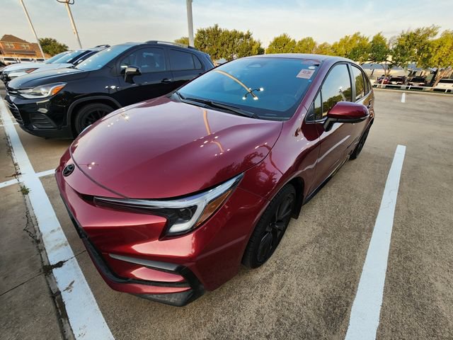 Used 2026 Toyota Corolla SE FWD image 3