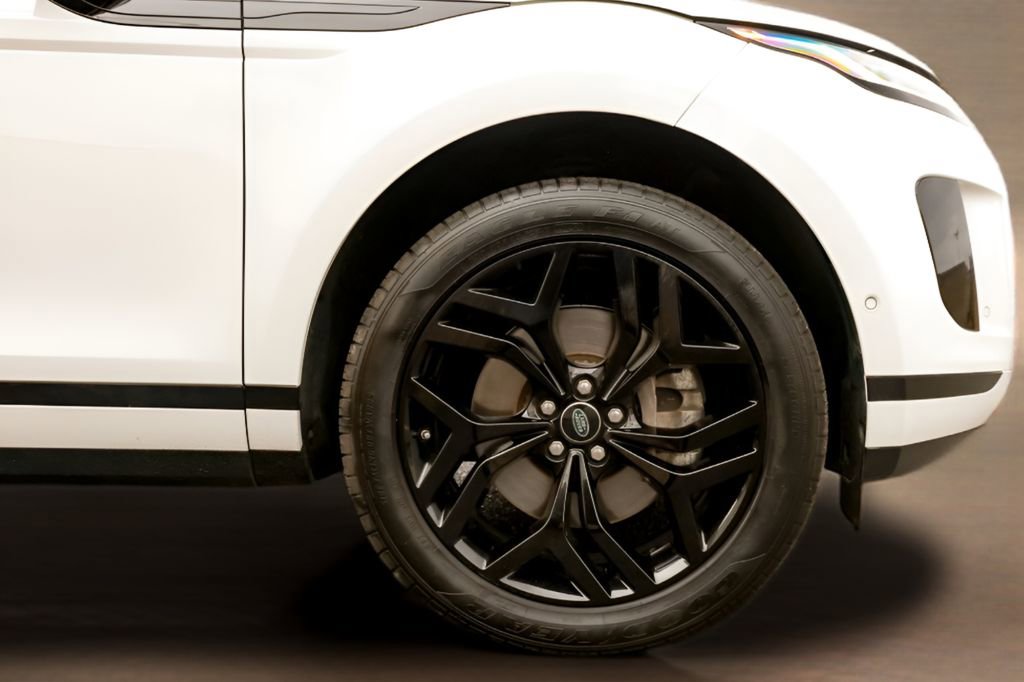Used 2020 Land Rover Range Rover Evoque SE AWD/4WD image 15
