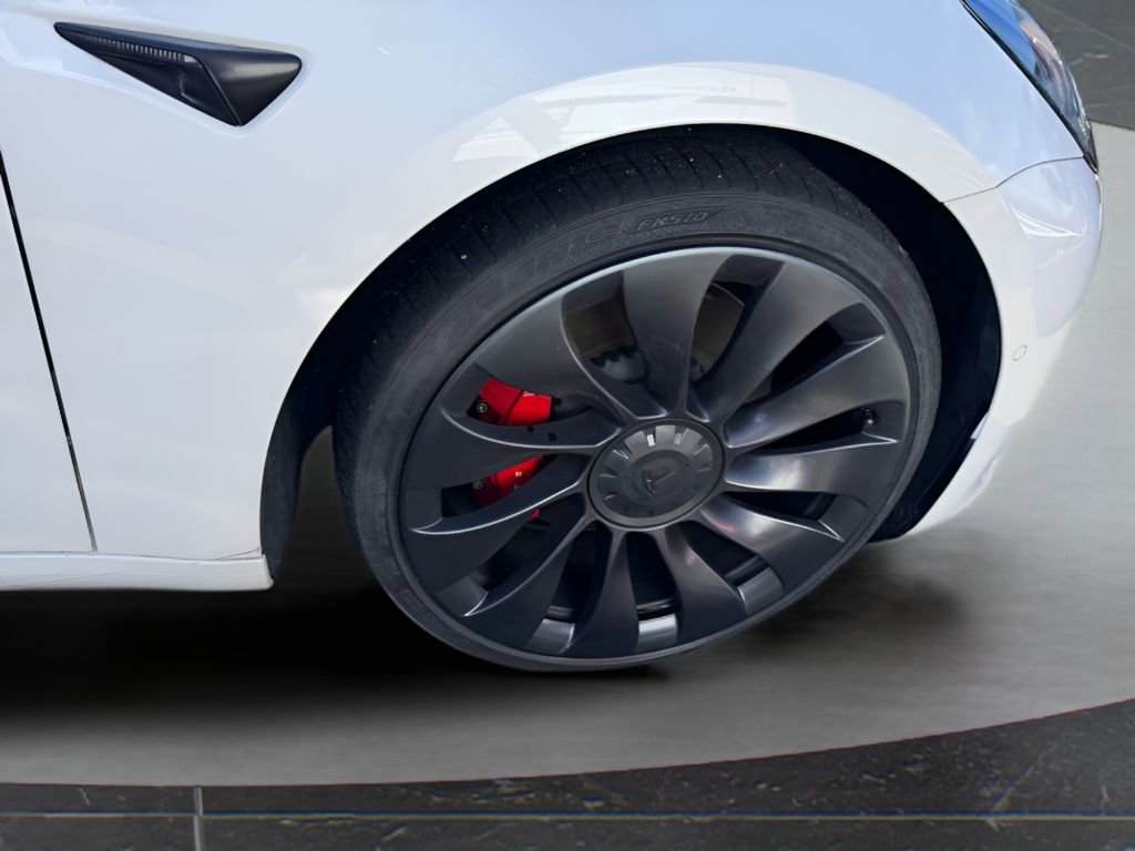 Used 2021 Tesla Model 3 Performance image 13