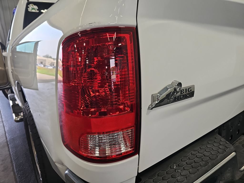 Used 2015 RAM 1500 Big Horn RWD image 33