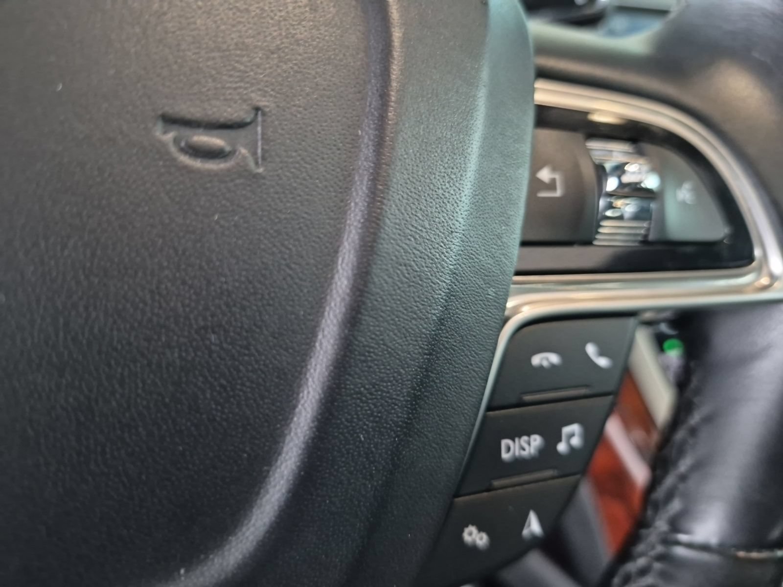 Used 2020 Lincoln Nautilus Reserve w/ Equipment Group 201A FWD image 15