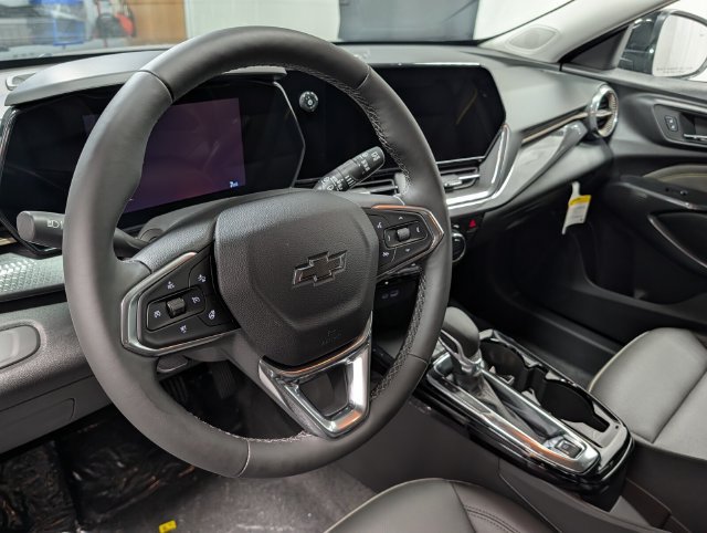 New 2026 Chevrolet Trax ACTIV w/ Driver Confidence Package FWD image 17