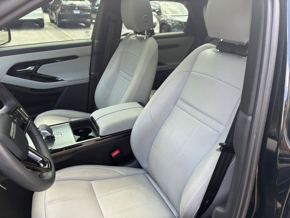 Certified 2026 Land Rover Range Rover Evoque S AWD/4WD image 30