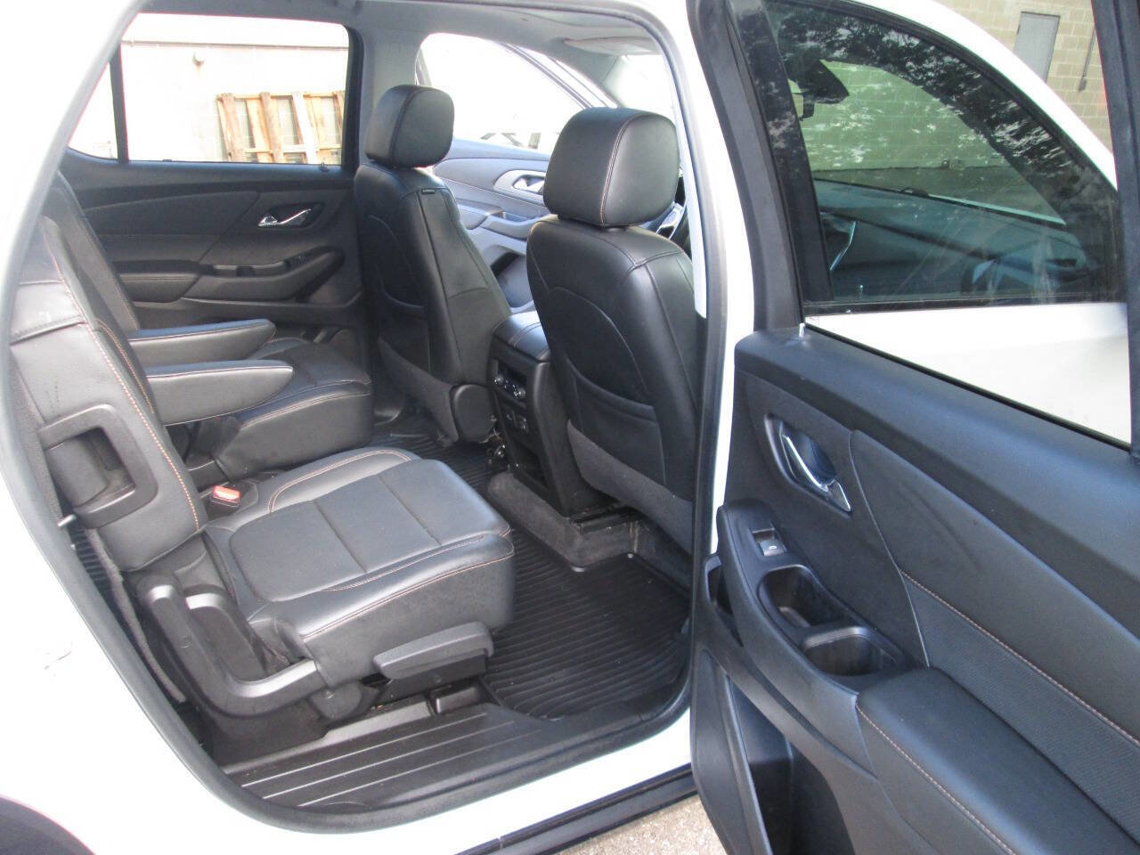 Used 2019 Chevrolet Traverse Premier w/ Redline Edition image 22
