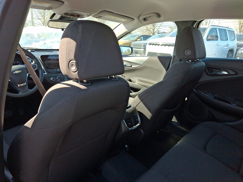 Used 2024 Chevrolet Malibu LT image 21