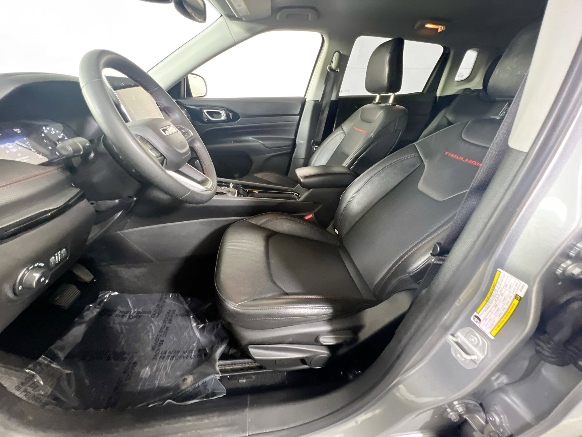 Used 2022 Jeep Compass Trailhawk image 19