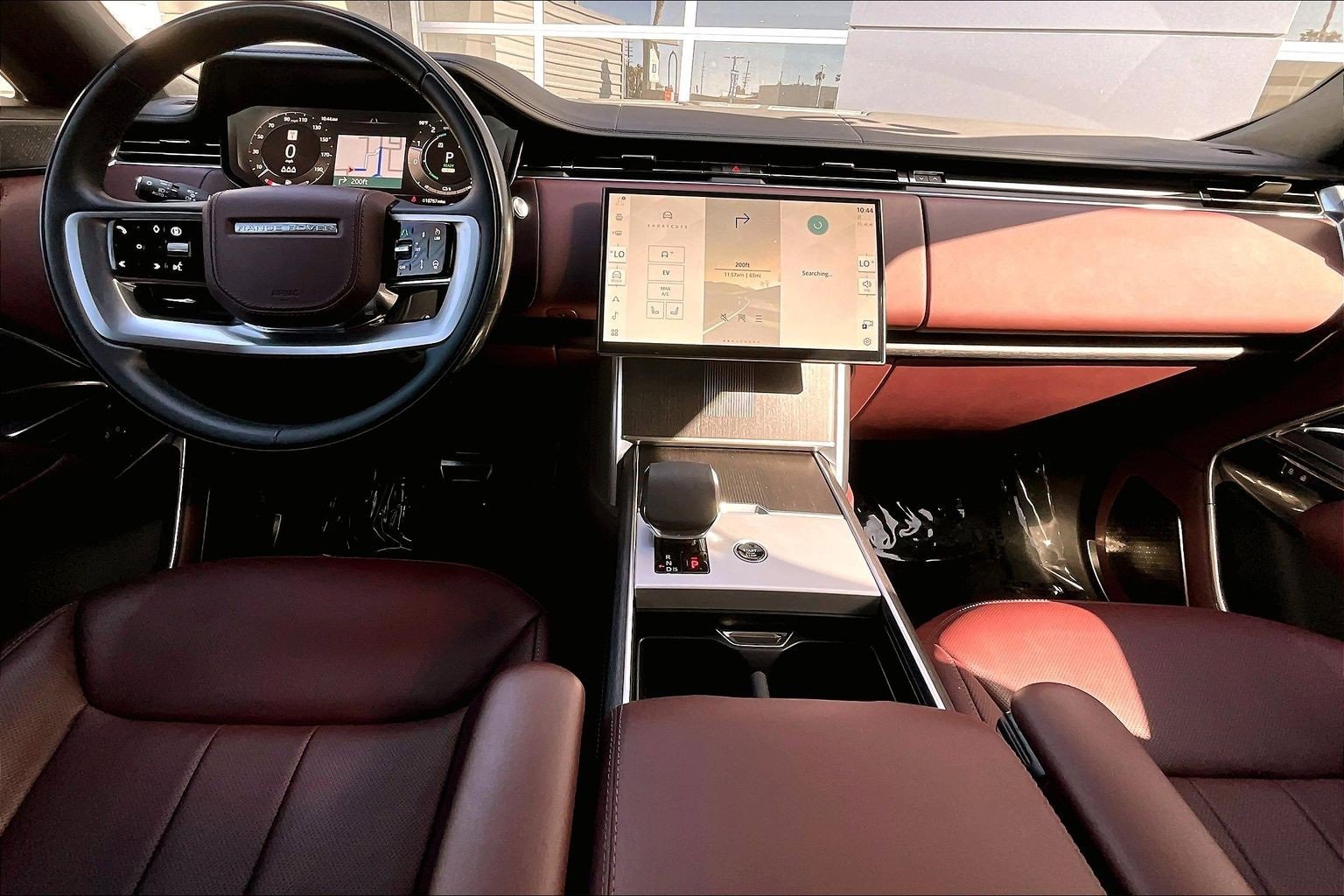 Used 2025 Land Rover Range Rover Autobiography image 14