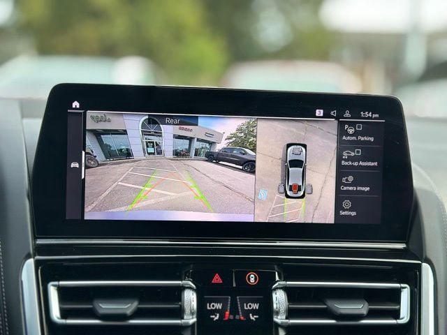 Used 2026 BMW M850i xDrive w/ M Carbon Exterior Package AWD/4WD image 16