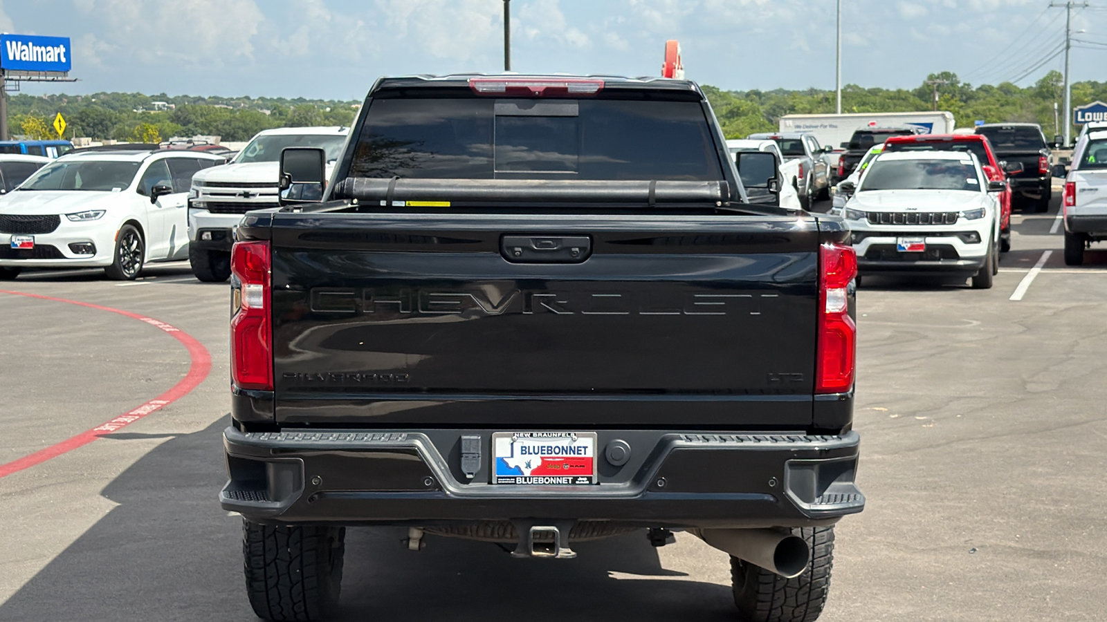 Used 2022 Chevrolet Silverado 2500 LTZ w/ LTZ Plus Package AWD/4WD image 6