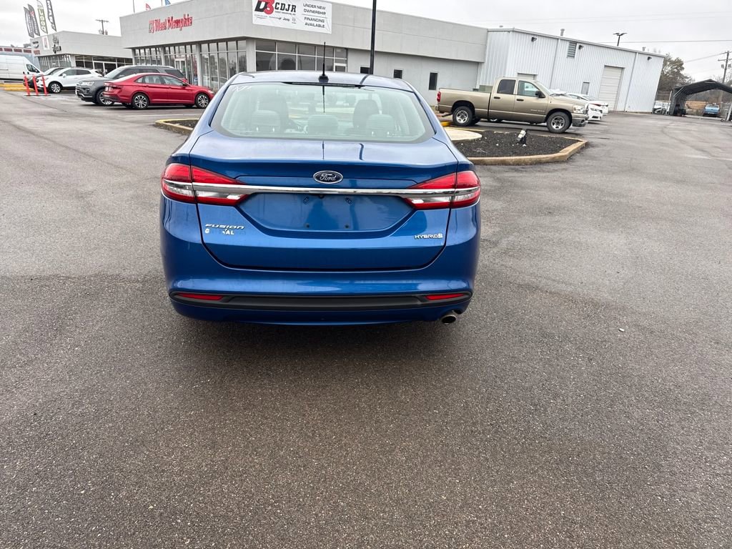 Used 2018 Ford Fusion S image 9