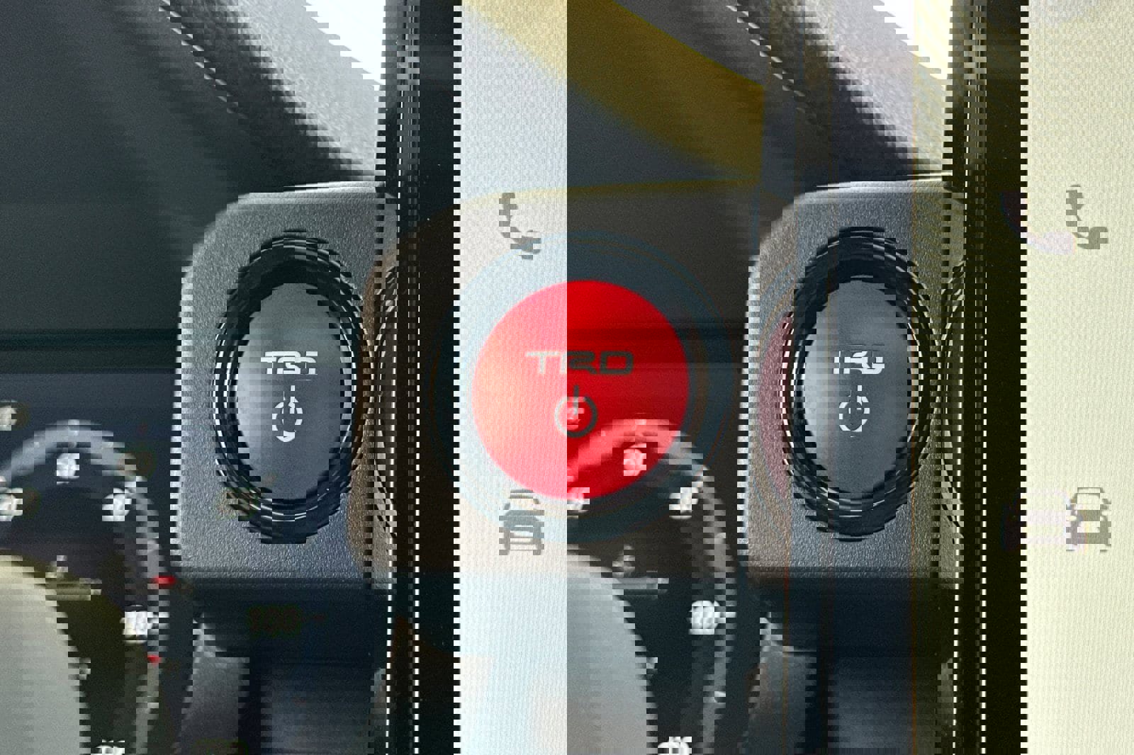 New 2025 Toyota 4Runner TRD Off-Road Premium image 26