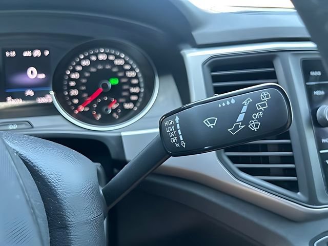 Used 2020 Volkswagen Atlas Cross Sport SE w/ Towing Package AWD/4WD image 30