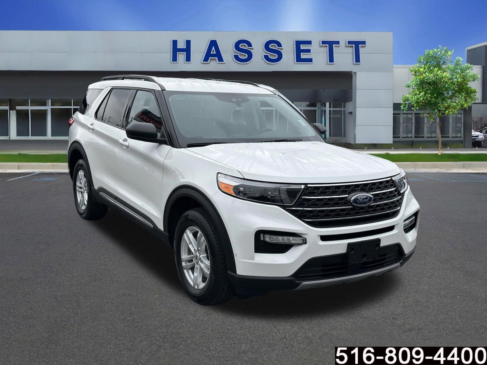 Used 2023 Ford Explorer XLT w/ Equipment Group 202A AWD/4WD image 1
